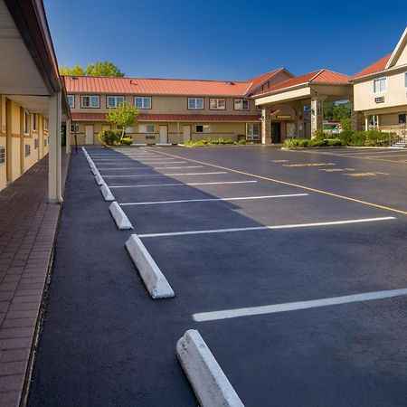 Skyview Motel Форт Лий Екстериор снимка